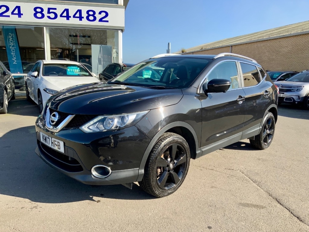 Used Nissan Qashqai 2017 for sale - 77747489: Photo 2