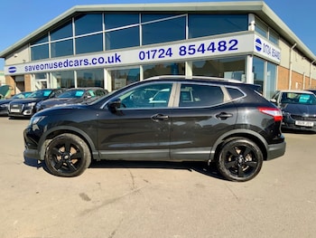 Used Nissan Qashqai 2017 for sale - 77747489: Photo