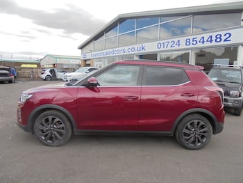 Used Ssangyong Tivoli 2021 for sale - 79430006: Photo