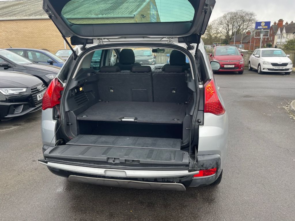 Used Peugeot 3008 2010 for sale - 78167796: Photo 11