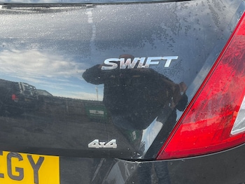 Used Suzuki Swift 2015 for sale - 79365748: Photo