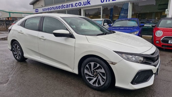 Used Honda Civic 2018 for sale - 74993177: Photo 1