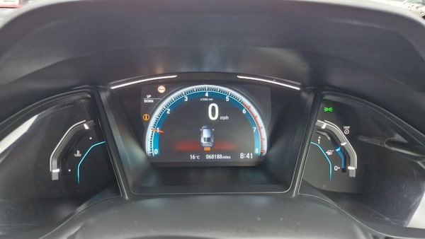 Used Honda Civic 2018 for sale - 74993177: Photo 29