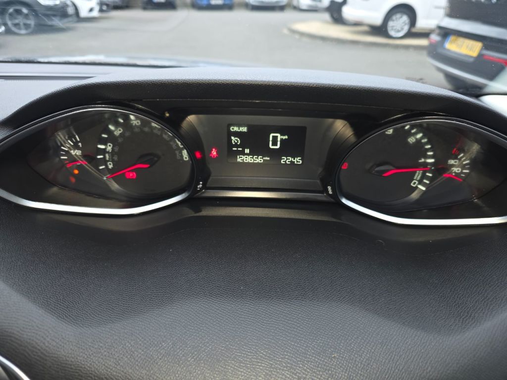 Used Peugeot 308 2018 for sale - 77850504: Photo 21