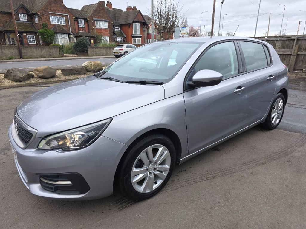 Used Peugeot 308 2018 for sale - 77850504: Photo 7