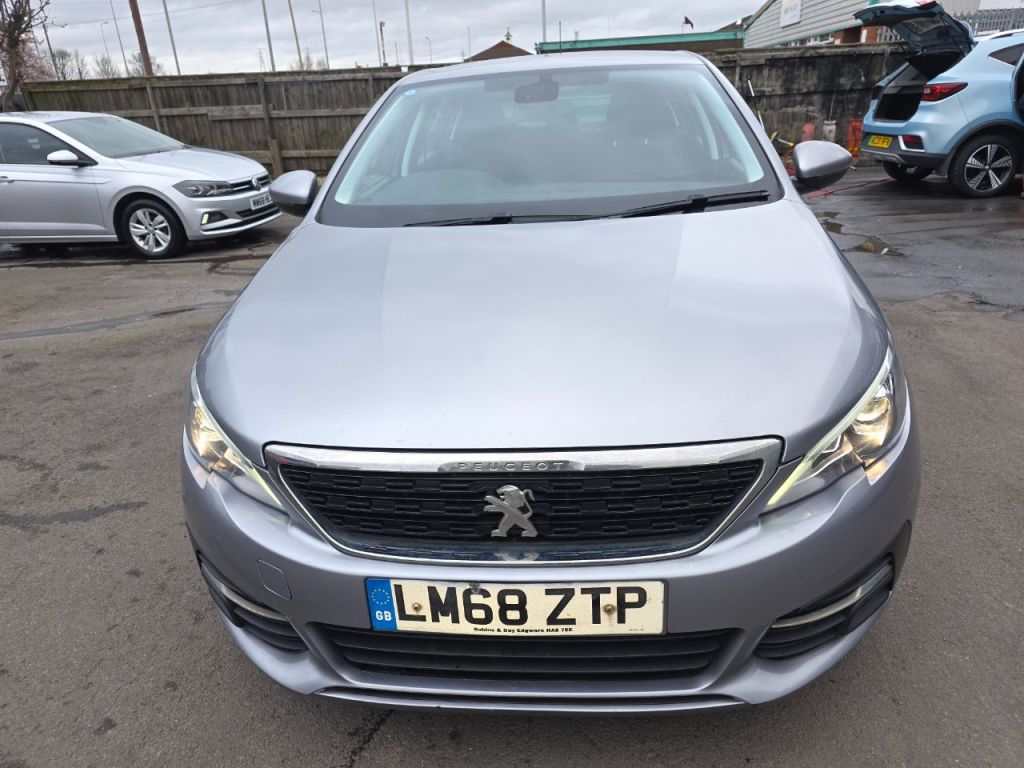 Used Peugeot 308 2018 for sale - 77850504: Photo 8