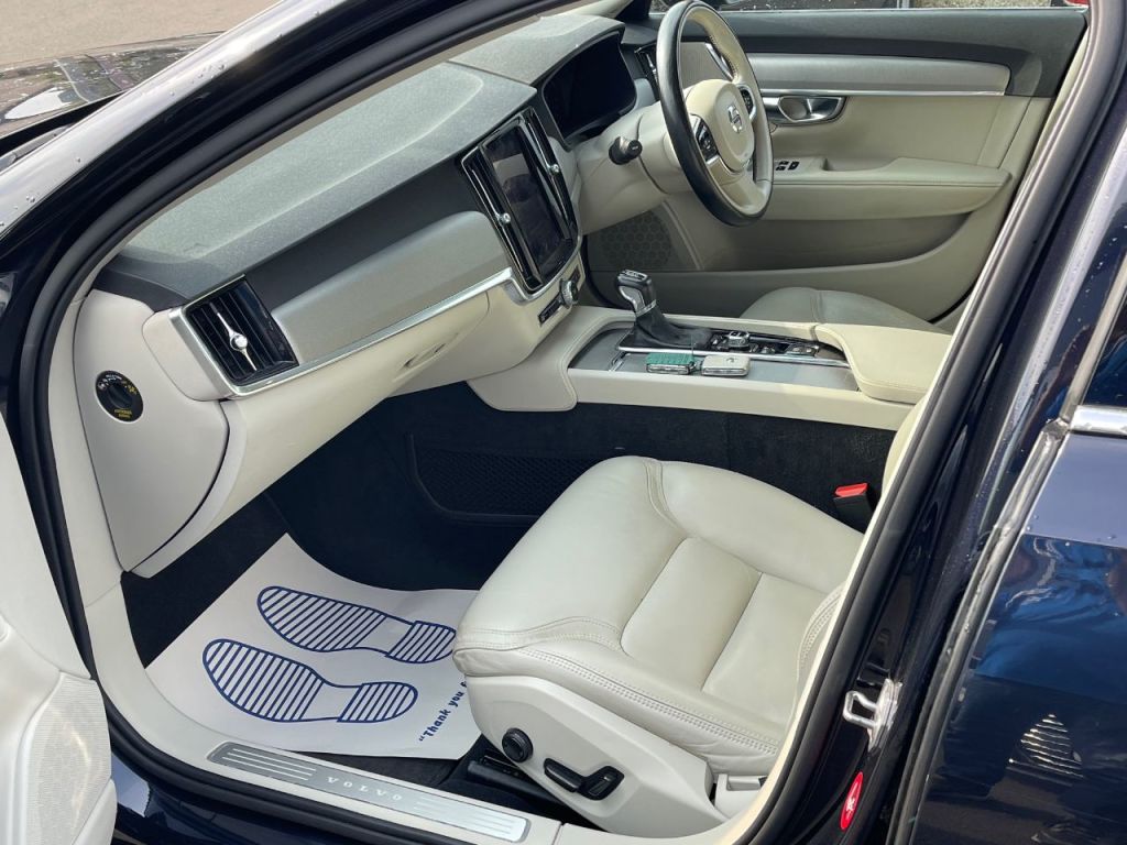 Used Volvo S90 2017 for sale - 77967775: Photo 8