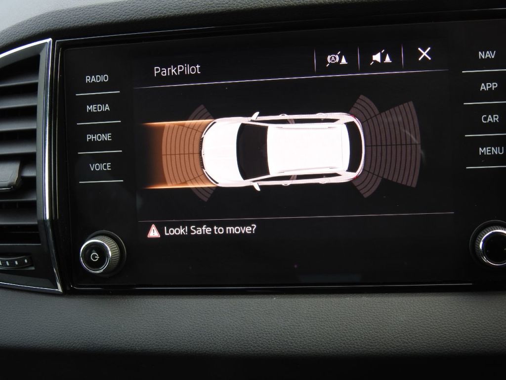 Used Skoda Karoq 2018 for sale - 77013941: Photo 20