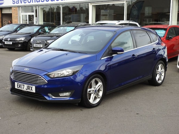 Used Ford Focus 2017 for sale - 76105201: Photo 2