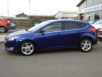 Used Ford Focus 2017 for sale - 76105201: Photo 3
