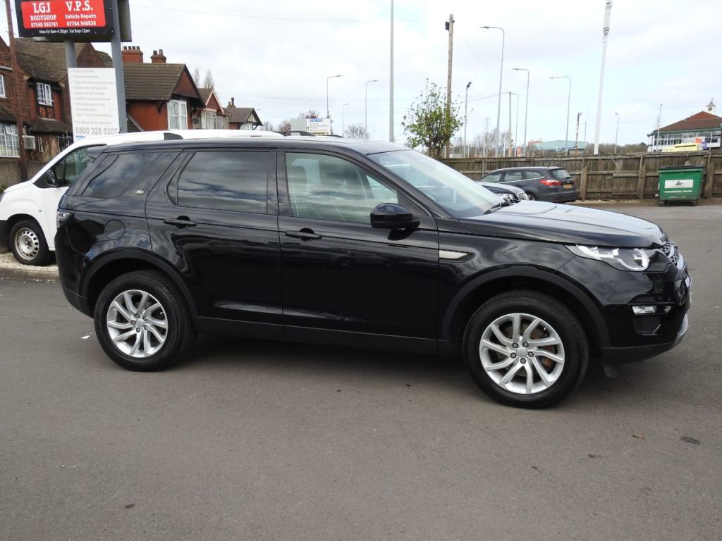 Used Land Rover Discovery Sport 2018 for sale - 78055826: Photo 11