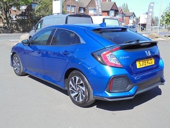 Used Honda Civic 2019 for sale - 79430027: Photo