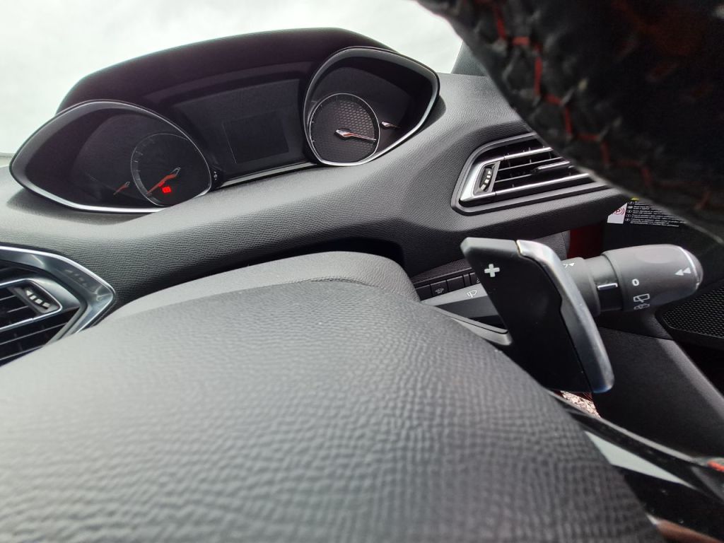 Used Peugeot 308 2016 for sale - 78002191: Photo 17