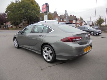Used Vauxhall Insignia 2019 for sale - 76266336: Photo 3