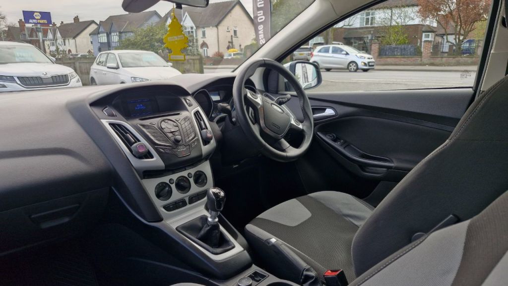 Used Ford Focus 2013 for sale - 78029675: Photo 19