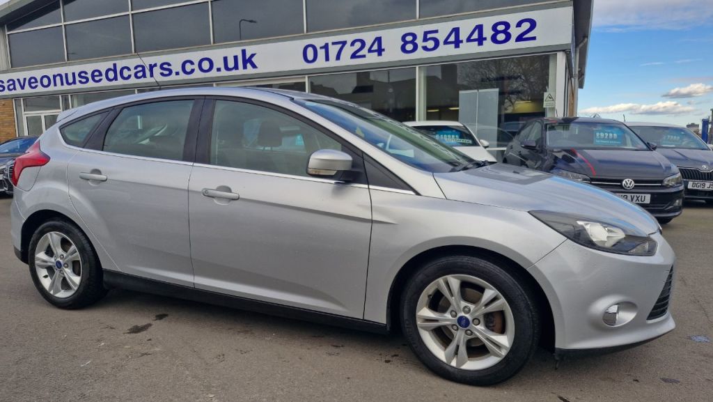 Used Ford Focus 2013 for sale - 78029675: Photo 2