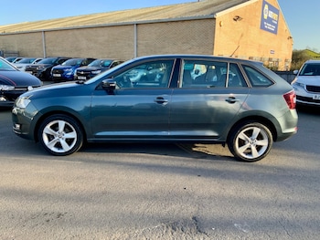 Used Skoda Rapid Spaceback 2018 for sale - 79429978: Photo