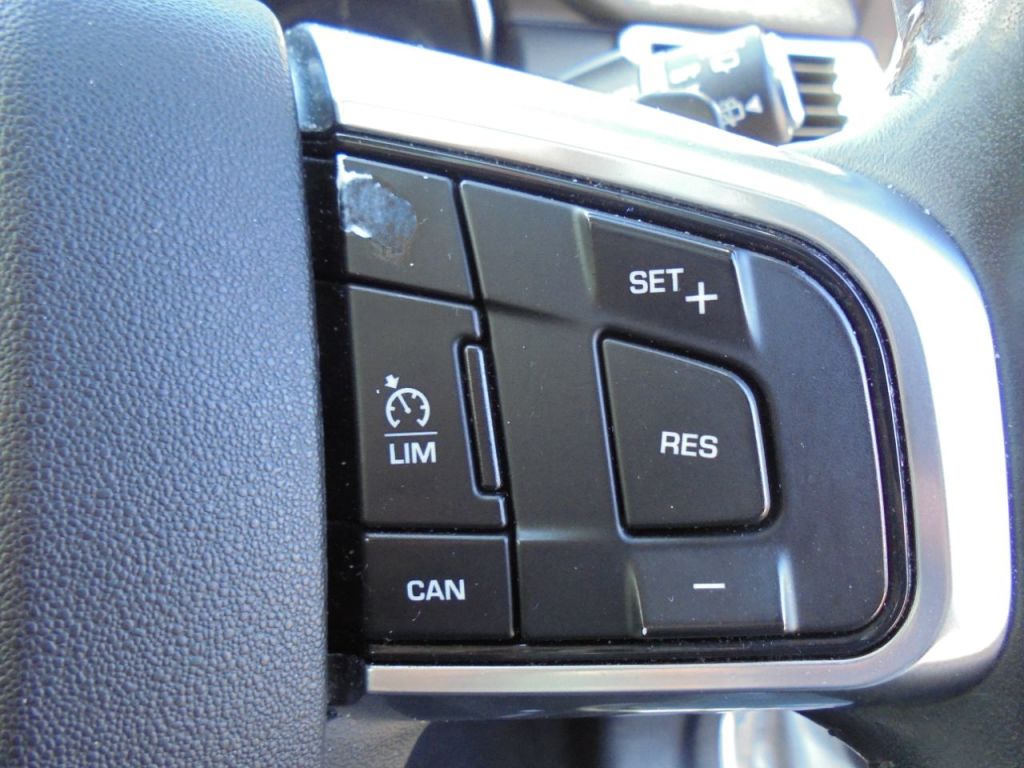 Used Land Rover Discovery Sport 2015 for sale - 78212336: Photo 12