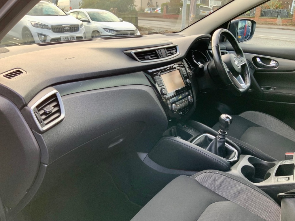 Used Nissan Qashqai 2017 for sale - 76863126: Photo 15