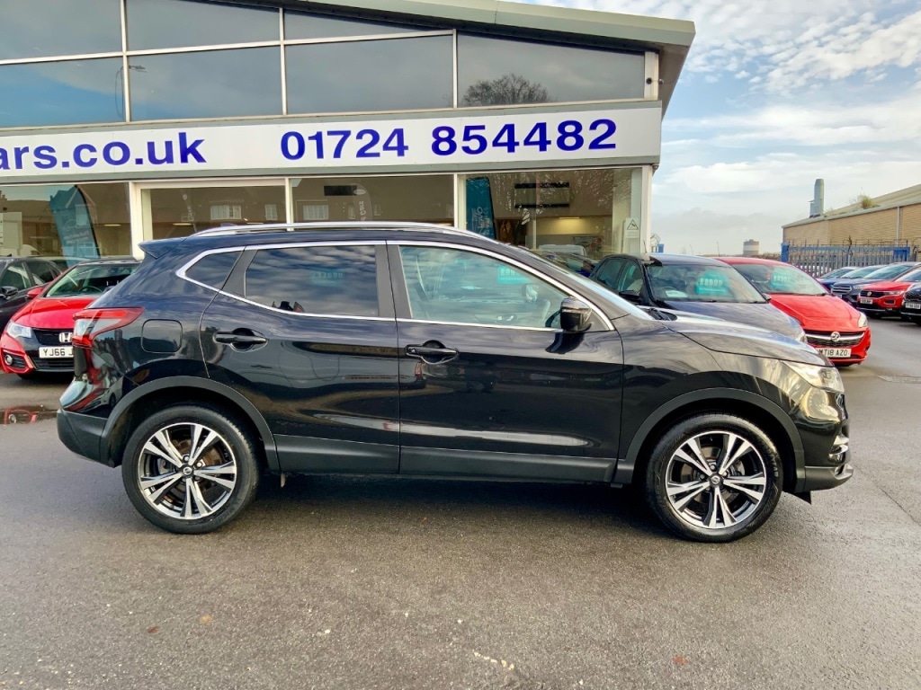 Used Nissan Qashqai 2017 for sale - 76863126: Photo 5