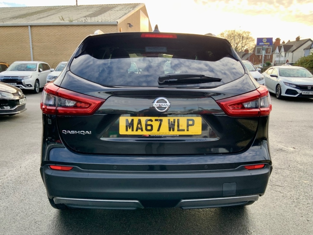 Used Nissan Qashqai 2017 for sale - 76863126: Photo 8