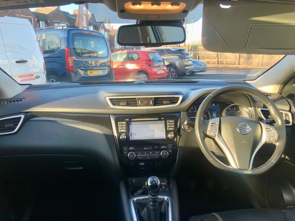 Used Nissan Qashqai 2015 for sale - 77528462: Photo 16