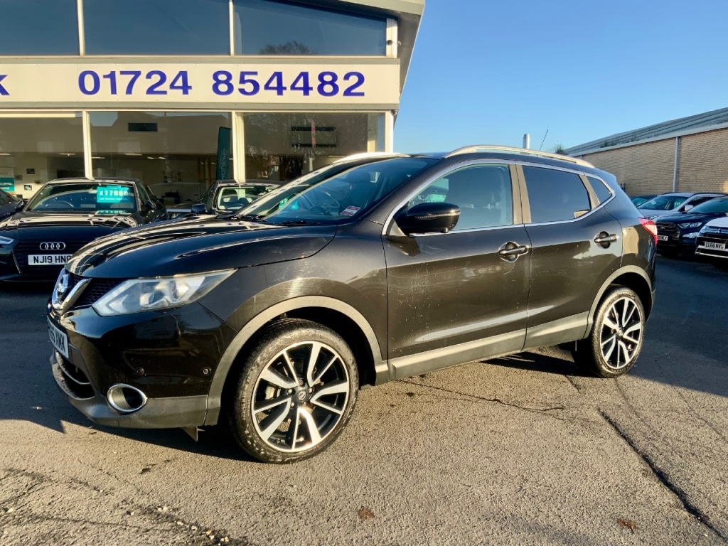 Used Nissan Qashqai 2015 for sale - 77528462: Photo 8
