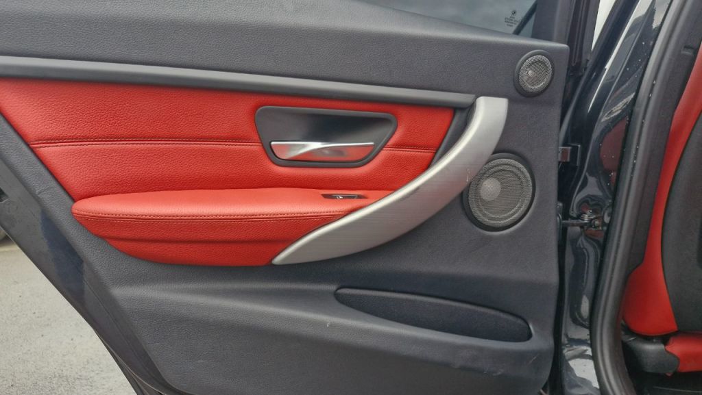 Used BMW 3 Series 2015 for sale - 77679870: Photo 17