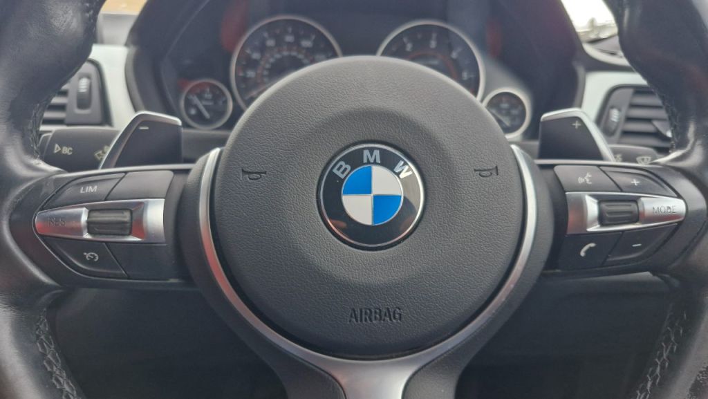 Used BMW 3 Series 2015 for sale - 77679870: Photo 23