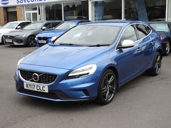 Used Volvo V40 2017 for sale - 79736451: Photo
