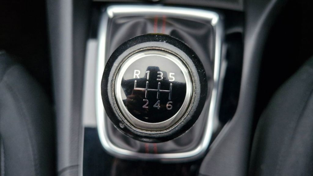 Used Mazda Mazda3 2015 for sale - 76819847: Photo 27