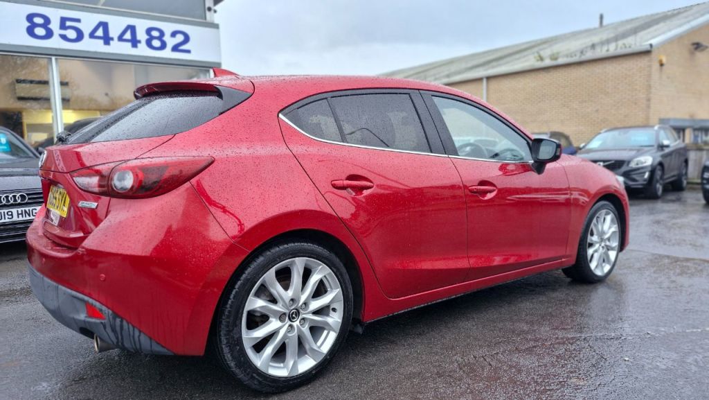 Used Mazda Mazda3 2015 for sale - 76819847: Photo 5