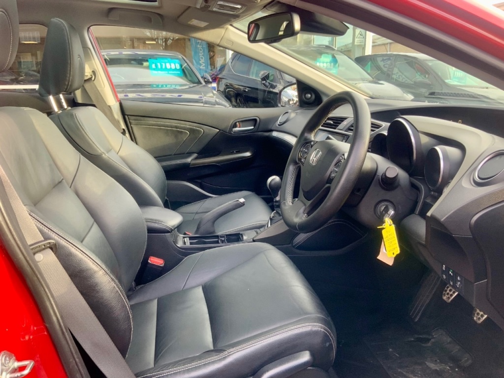 Used Honda Civic 2017 for sale - 76836122: Photo 19