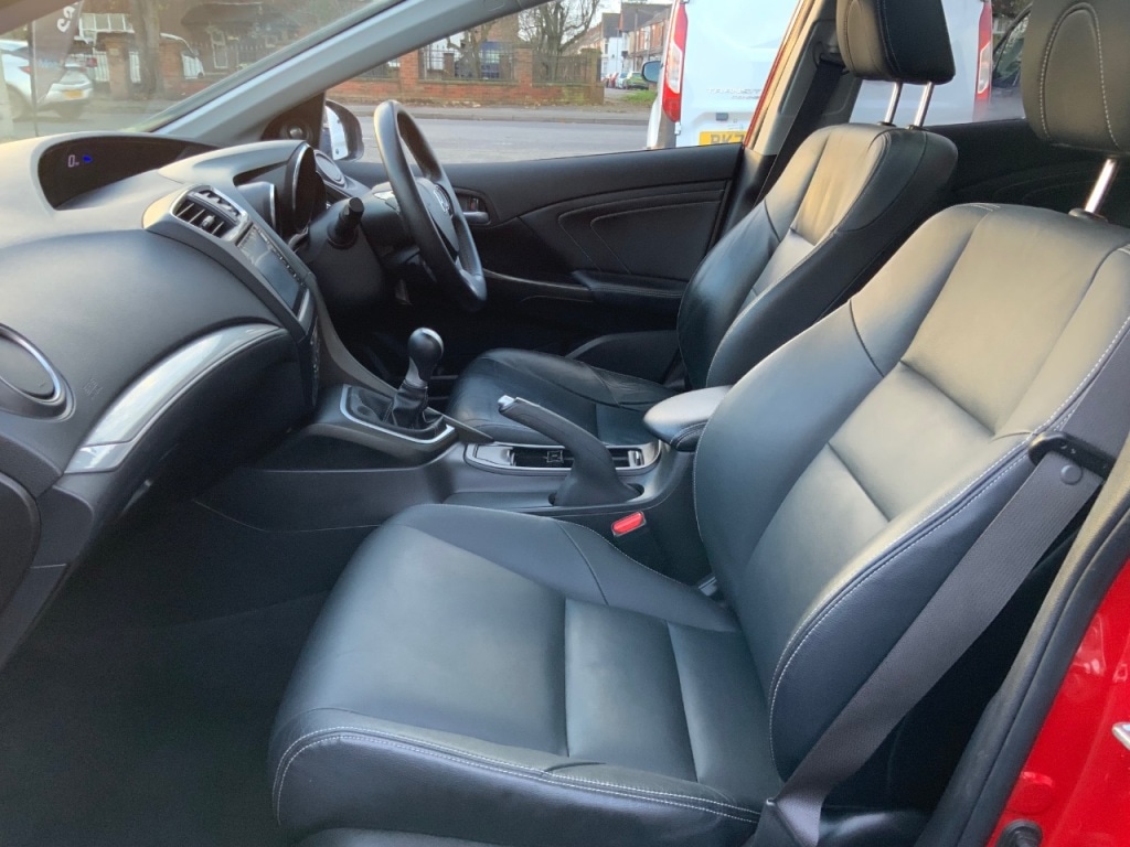 Used Honda Civic 2017 for sale - 76836122: Photo 25