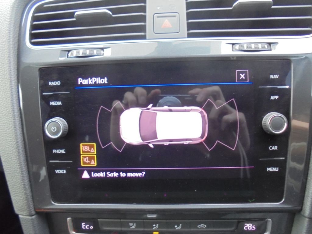 Used Volkswagen Golf 2021 for sale - 76469409: Photo 14