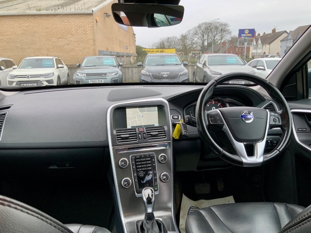 Used Volvo XC60 2015 for sale - 77059373: Photo 11