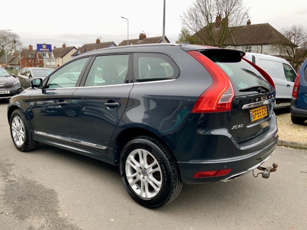 Used Volvo XC60 2015 for sale - 77059373: Photo 2