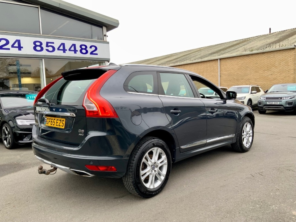 Used Volvo XC60 2015 for sale - 77059373: Photo 3