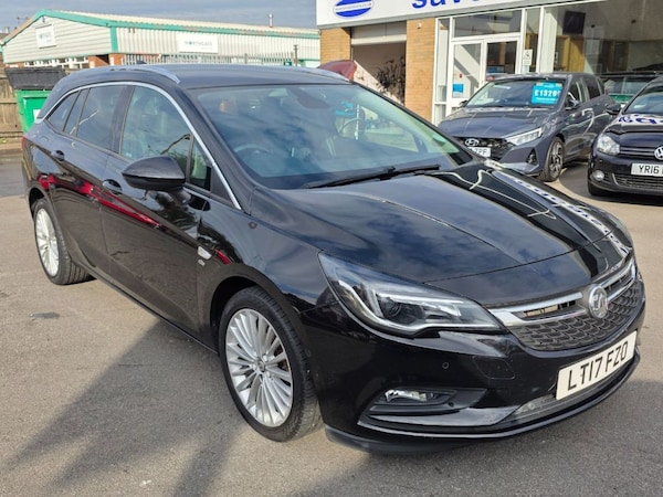 Used Vauxhall Astra 2017 for sale - 76147255: Photo 1