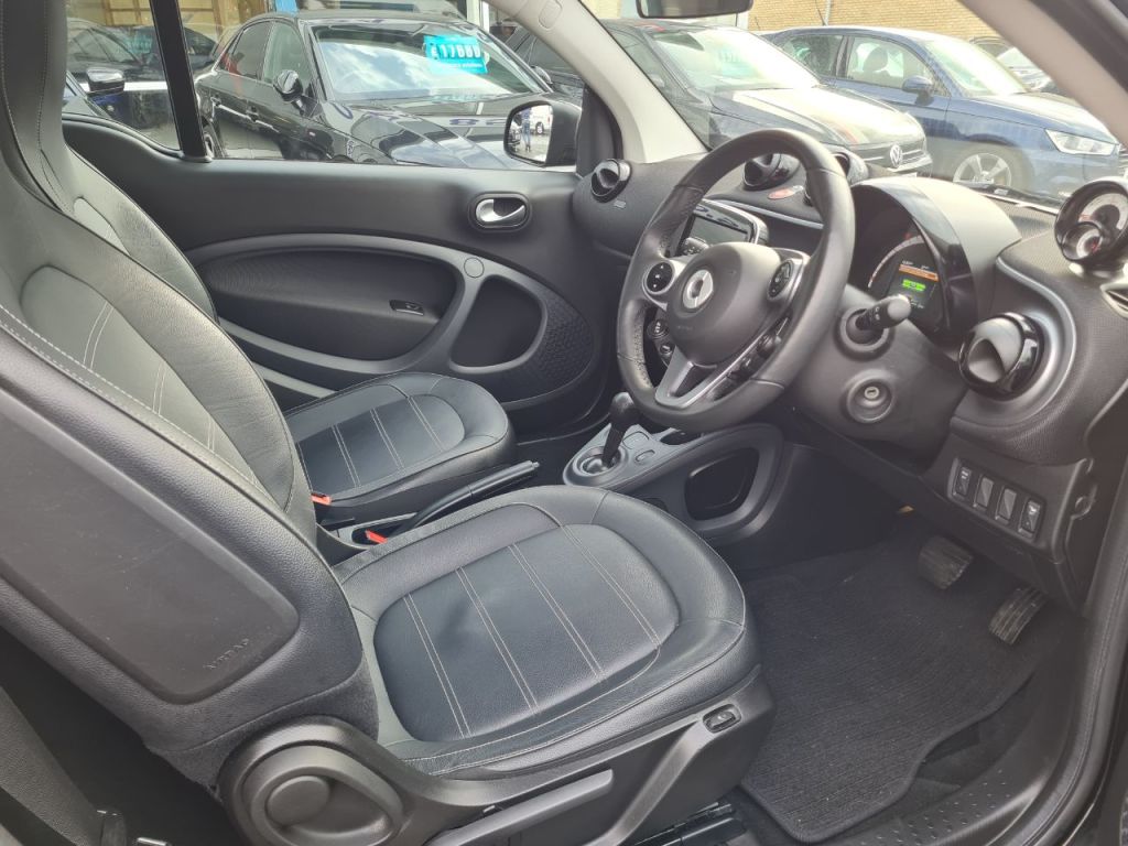 Used smart fortwo 2019 for sale - 77654174: Photo 27
