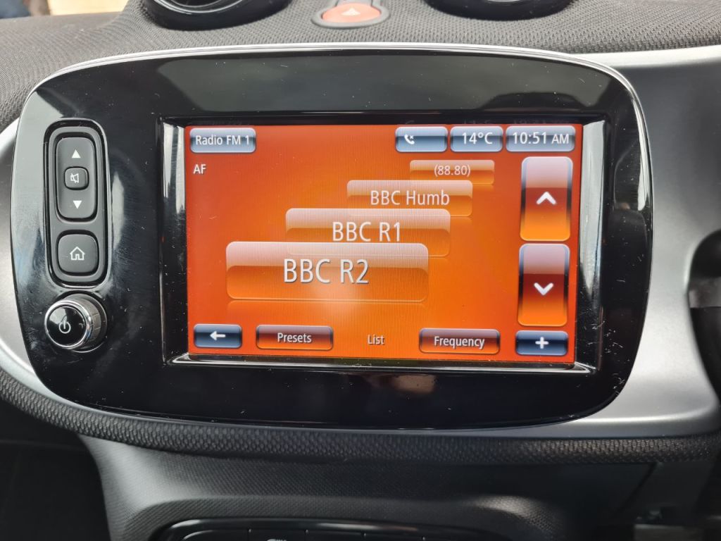 Used smart fortwo 2019 for sale - 77654174: Photo 9