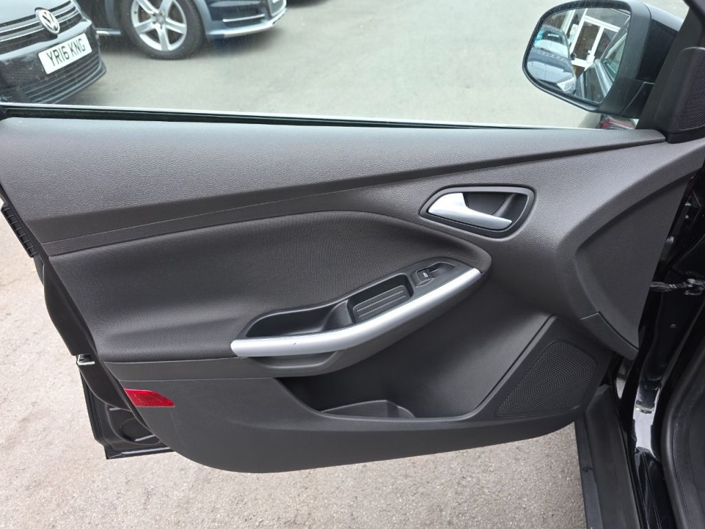 Used Ford Focus 2016 for sale - 76312826: Photo 11