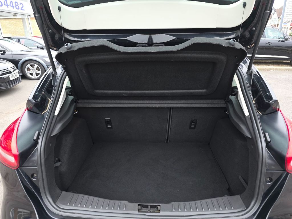 Used Ford Focus 2016 for sale - 76312826: Photo 14