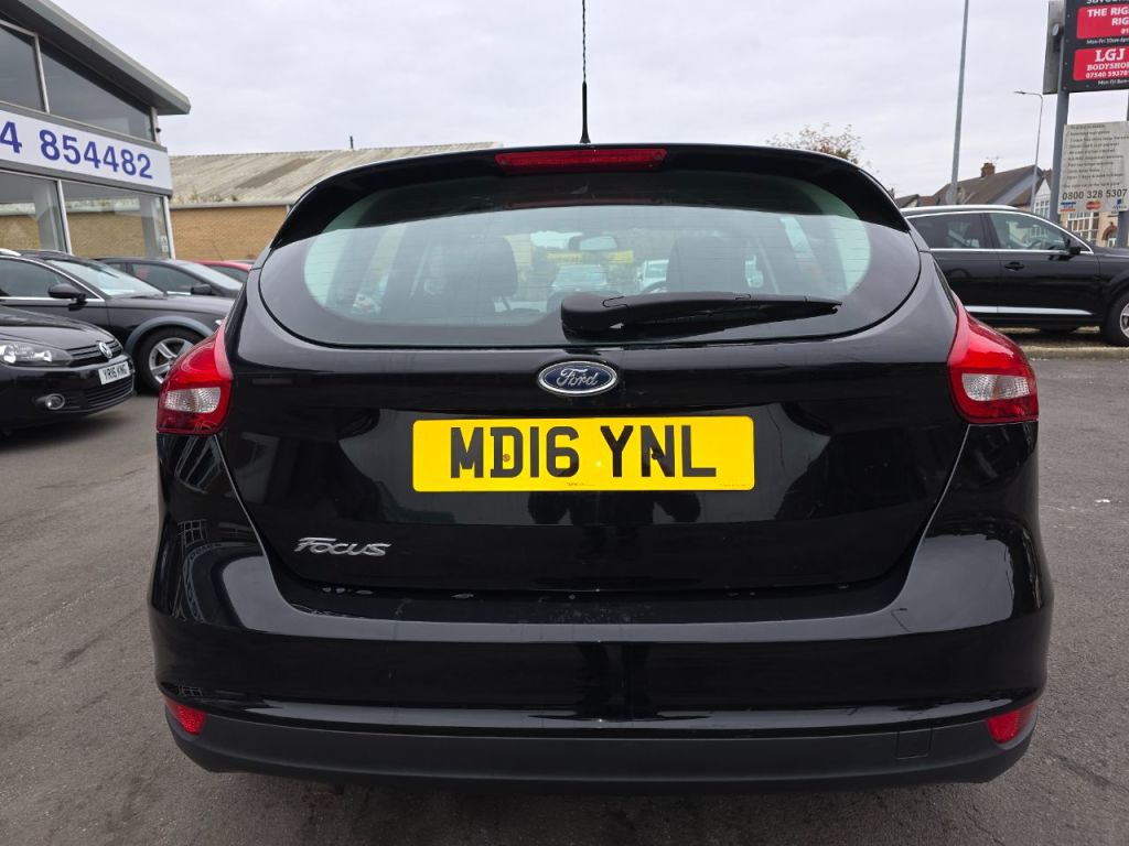 Used Ford Focus 2016 for sale - 76312826: Photo 4