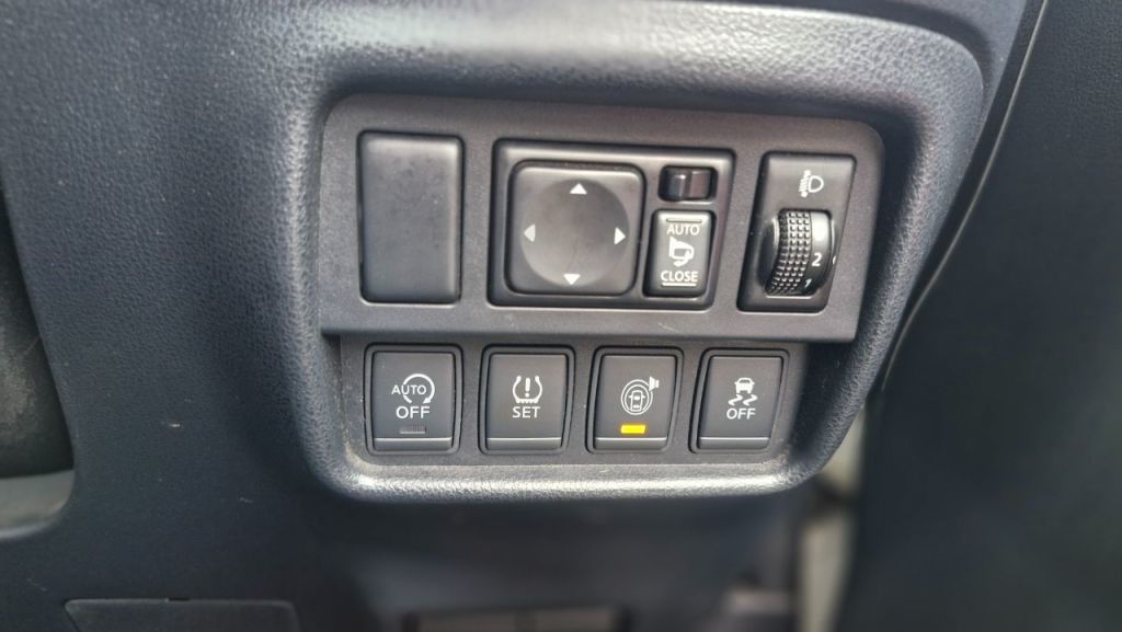 Used Nissan Juke 2015 for sale - 76961749: Photo 28