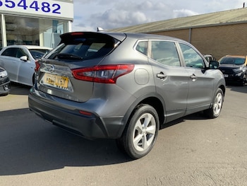 Used Nissan Qashqai 2018 for sale - 77878742: Photo