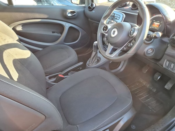 Used smart fortwo 2016 for sale - 73423268: Photo 10