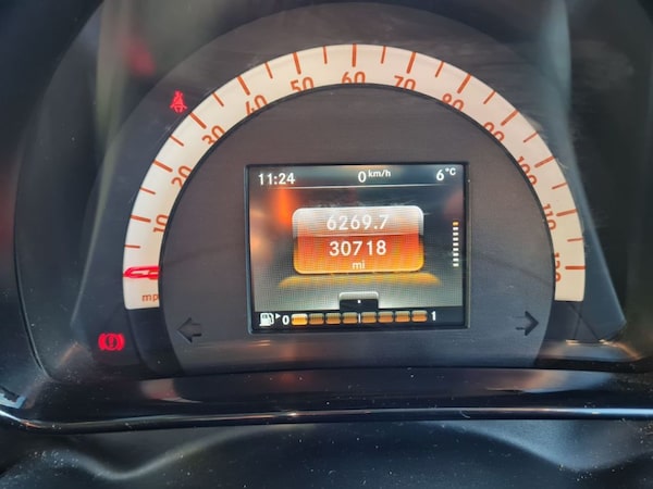 Used smart fortwo 2016 for sale - 73423268: Photo 12