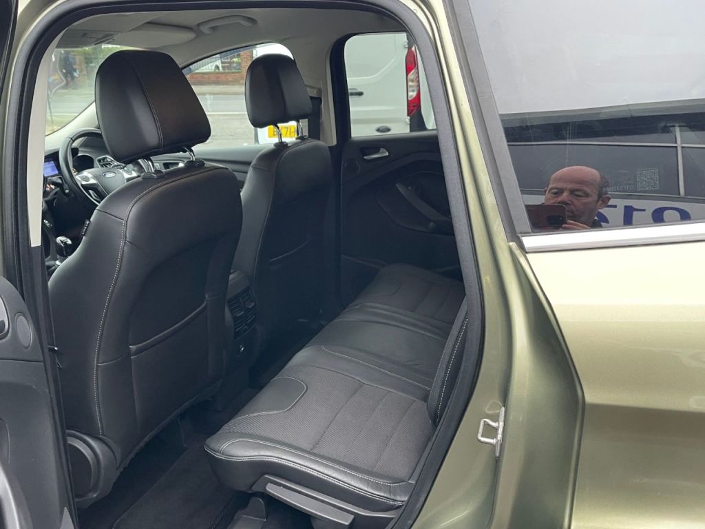 Used Ford Kuga 2013 for sale - 77034398: Photo 9