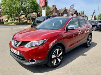 Used Nissan Qashqai 2017 for sale - 79430020: Photo